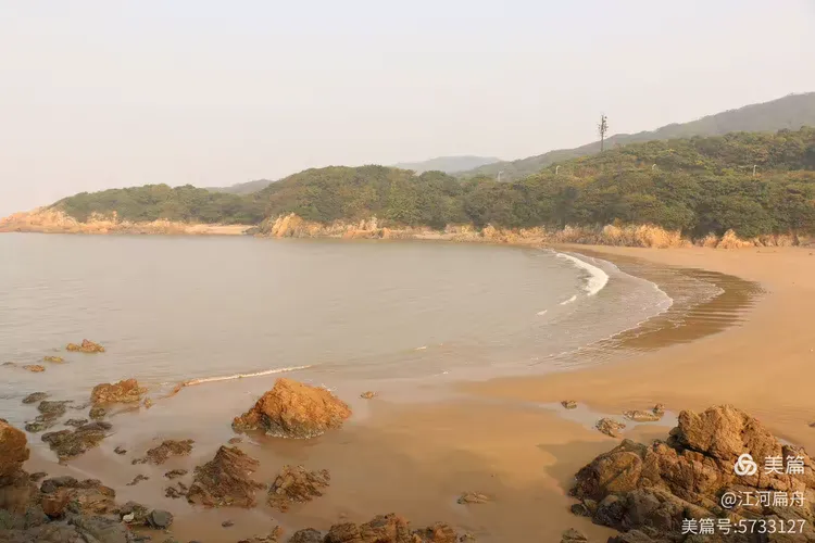 蓬莱仙岛喜看岱山今胜昔